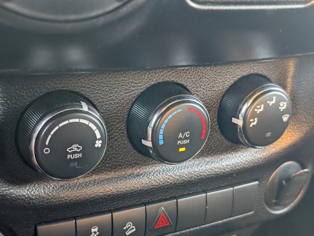 2014 Jeep Wrangler Unlimited Willys