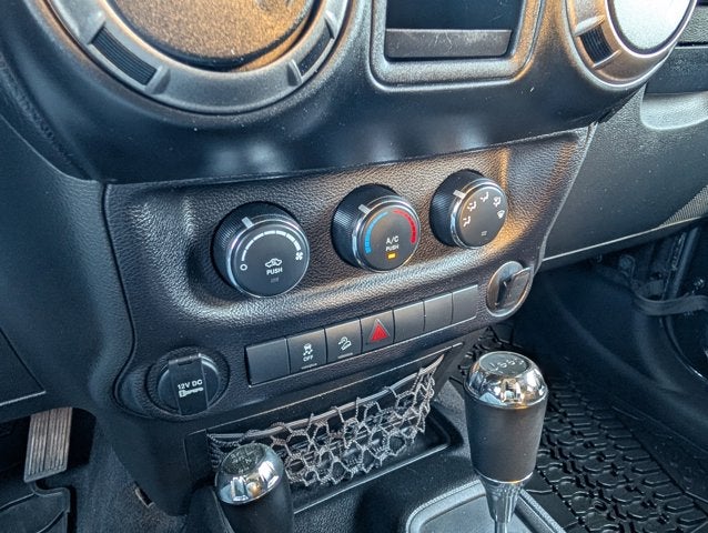 2014 Jeep Wrangler Unlimited Willys