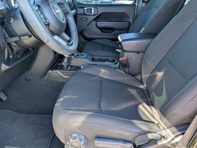 2023 Jeep Wrangler Altitude