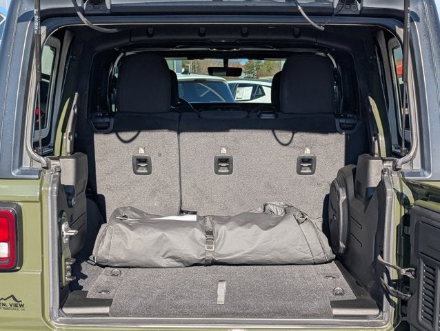 2023 Jeep Wrangler Altitude