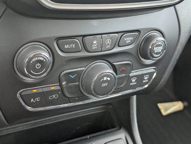2020 Jeep Cherokee Latitude