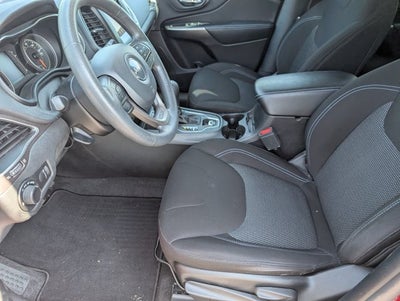 2020 Jeep Cherokee Latitude