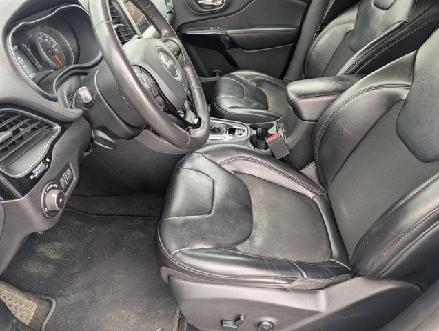 2020 Jeep Cherokee Altitude