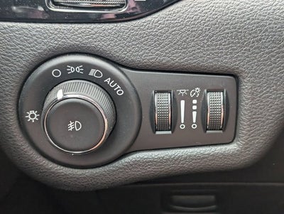 2020 Jeep Cherokee Altitude