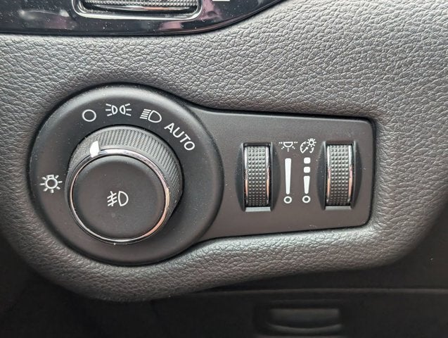 2020 Jeep Cherokee Altitude