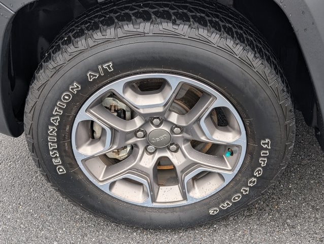 2022 Jeep Cherokee Trailhawk