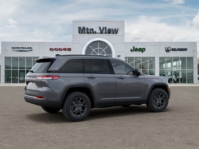 2027 Jeep Grand Cherokee Laredo Altitude