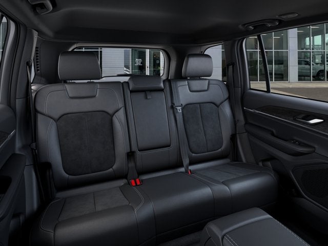 2027 Jeep Grand Cherokee Laredo Altitude