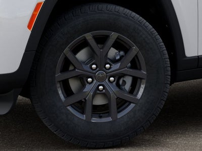 2027 Jeep Grand Cherokee Laredo Altitude