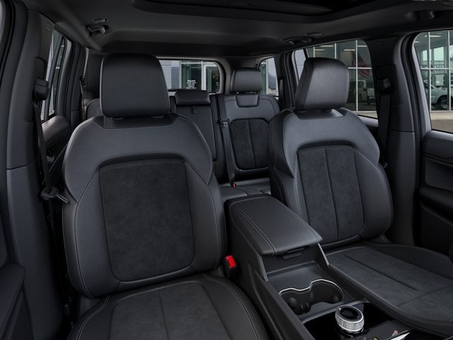 2027 Jeep Grand Cherokee Laredo Altitude