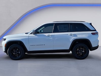 2026 Jeep Grand Cherokee Laredo Altitude