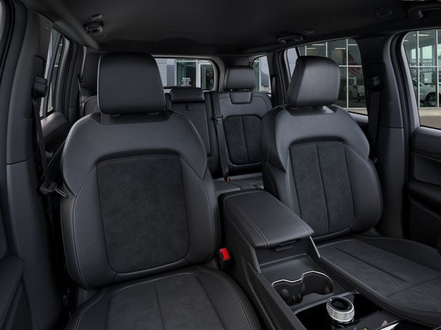 2027 Jeep Grand Cherokee Laredo Altitude