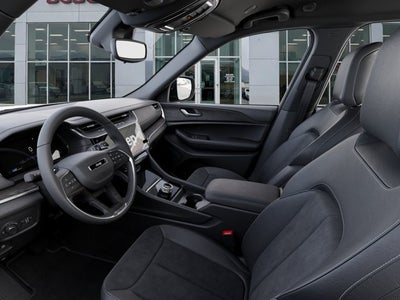 2027 Jeep Grand Cherokee Laredo Altitude