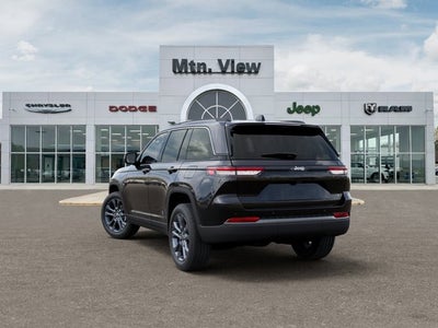 2026 Jeep Grand Cherokee 85th Anniversary Edition