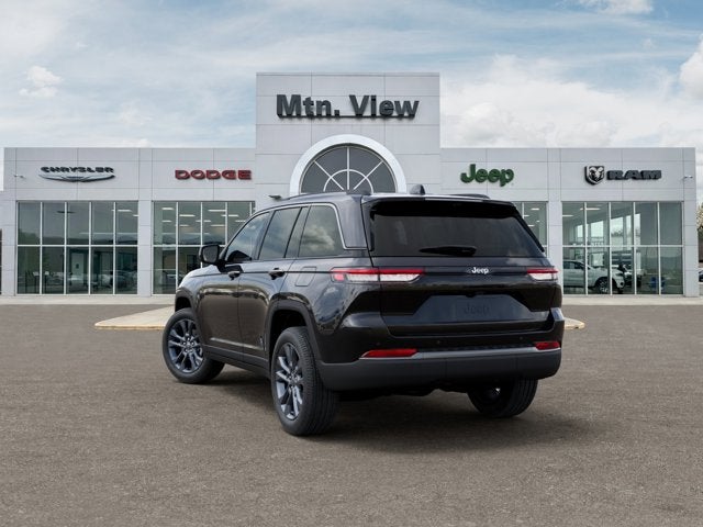 2026 Jeep Grand Cherokee 85th Anniversary Edition