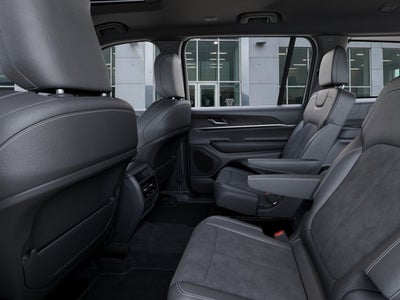 2027 Jeep Grand Cherokee L Laredo Altitude