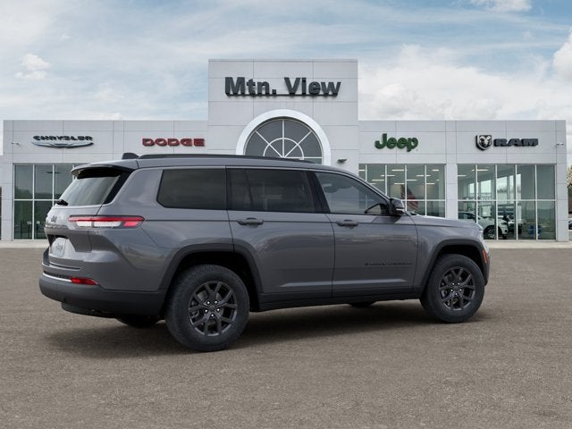 2027 Jeep Grand Cherokee L Laredo Altitude
