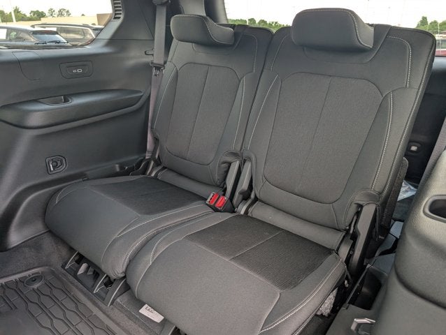 2025 Jeep Grand Cherokee L Laredo X