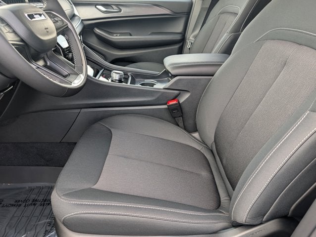 2025 Jeep Grand Cherokee L Laredo X