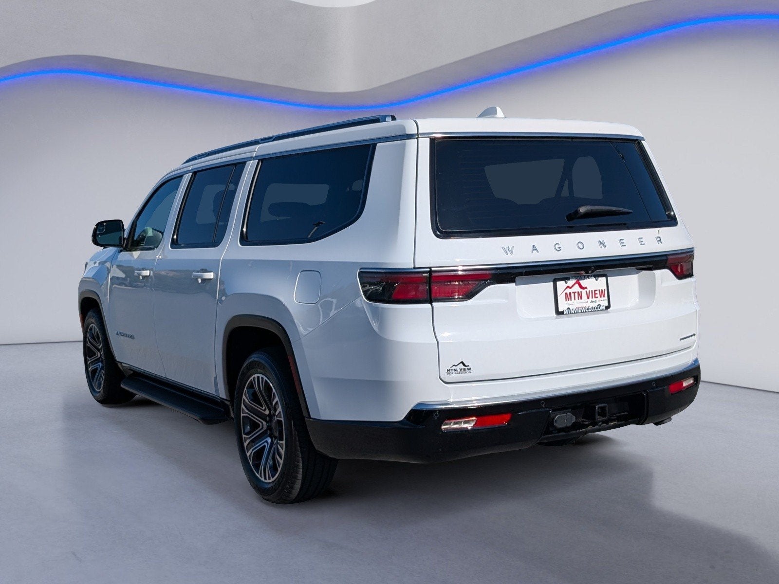 2023 Jeep Wagoneer L Series II