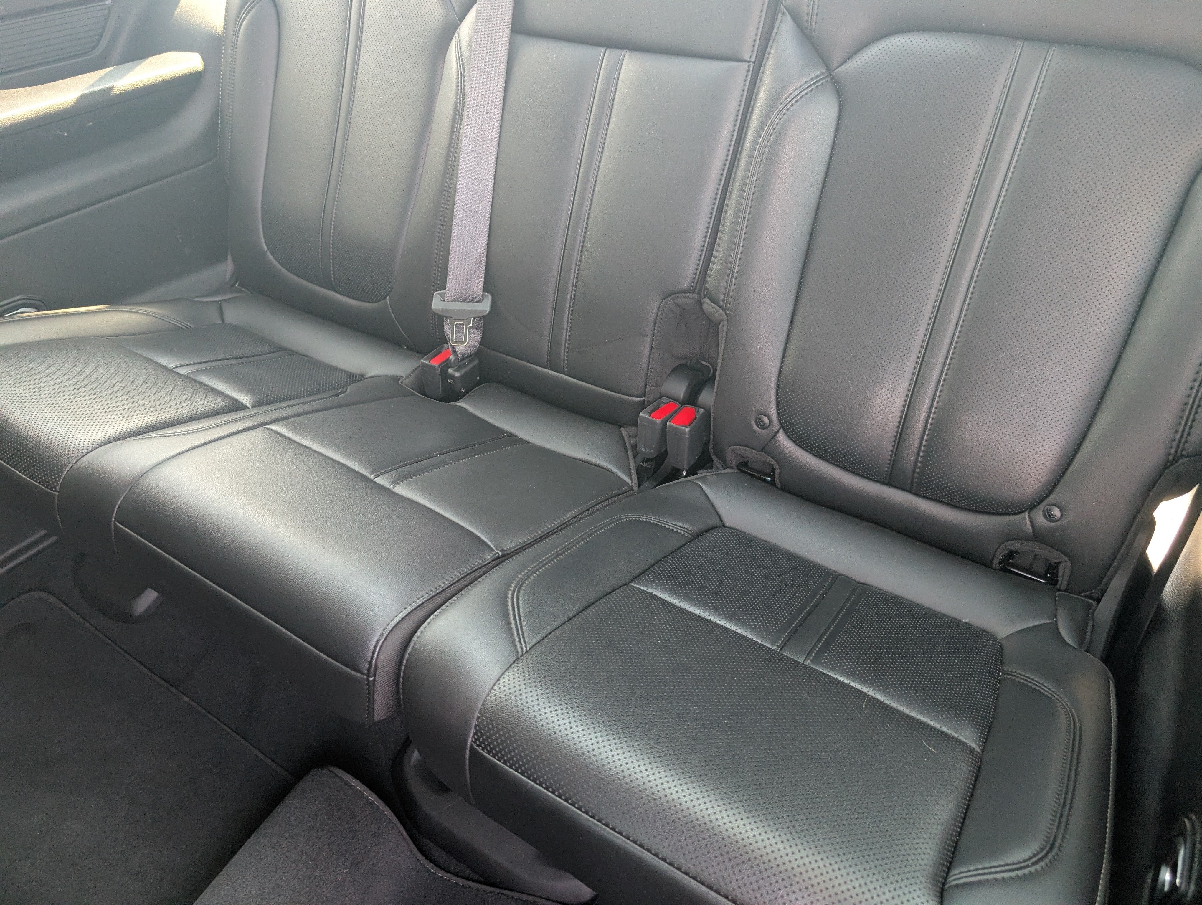 2024 Jeep Wagoneer L Base
