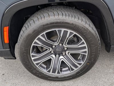 2024 Jeep Wagoneer Base