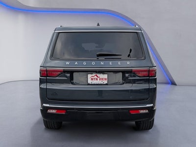 2024 Jeep Wagoneer Base