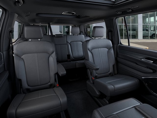 2026 Jeep Grand Wagoneer Base