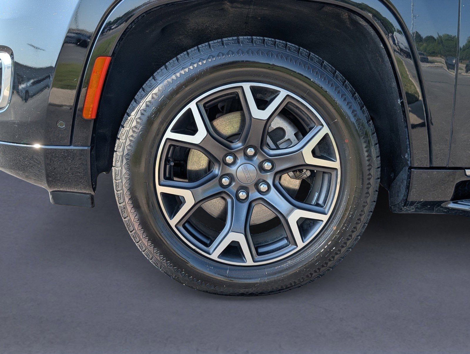 2023 Jeep Wagoneer Series III