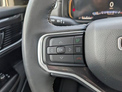 2023 Jeep Wagoneer Base