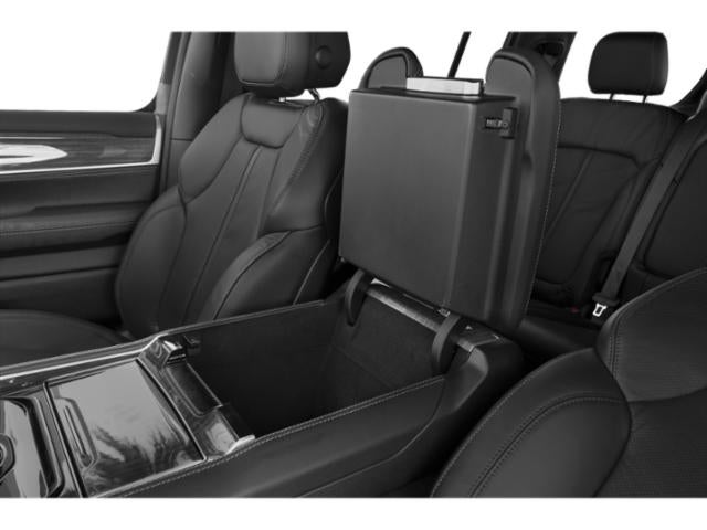 2023 Jeep Wagoneer Base