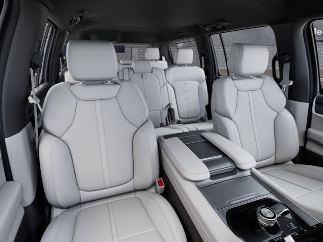 2026 Jeep Grand Wagoneer Base