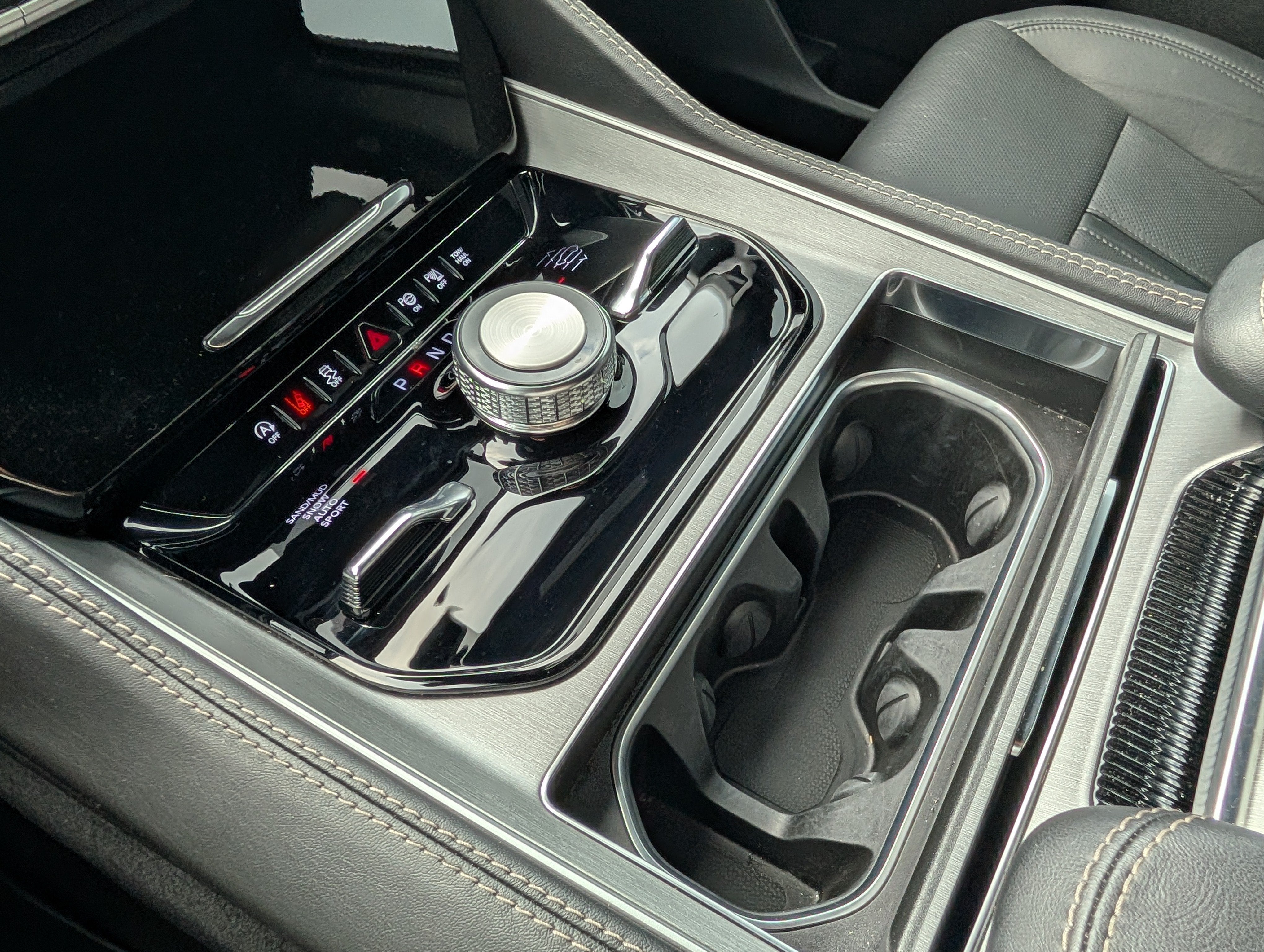 2026 Jeep Grand Wagoneer Limited Reserve