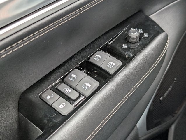 2026 Jeep Grand Wagoneer Limited Altitude