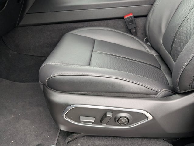 2026 Jeep Grand Wagoneer Limited Altitude