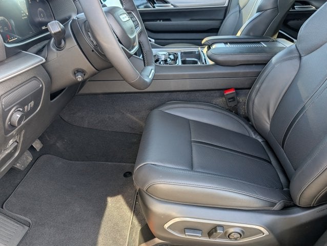 2026 Jeep Grand Wagoneer Limited Altitude