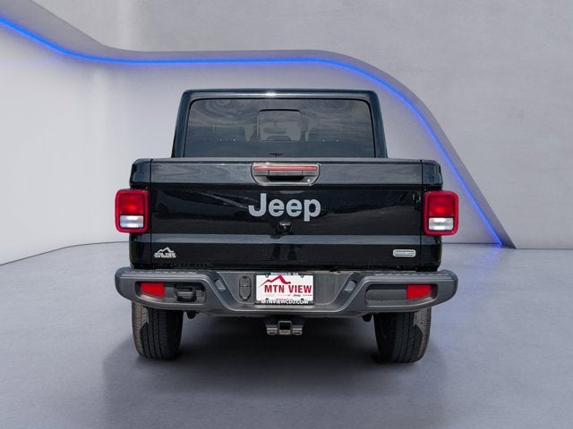2023 Jeep Gladiator Overland