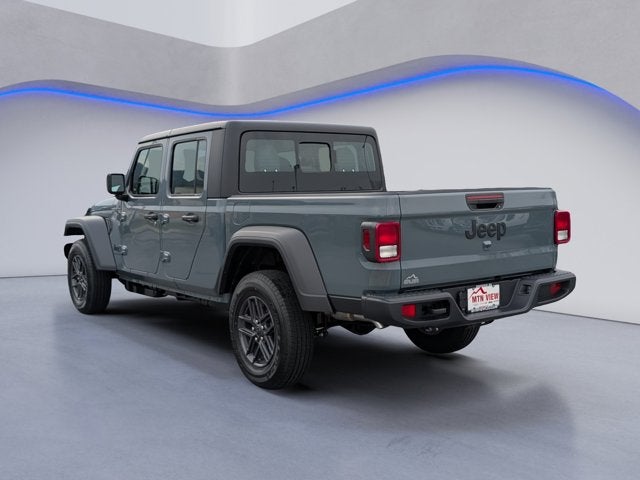 2026 Jeep Gladiator Sport photo 4
