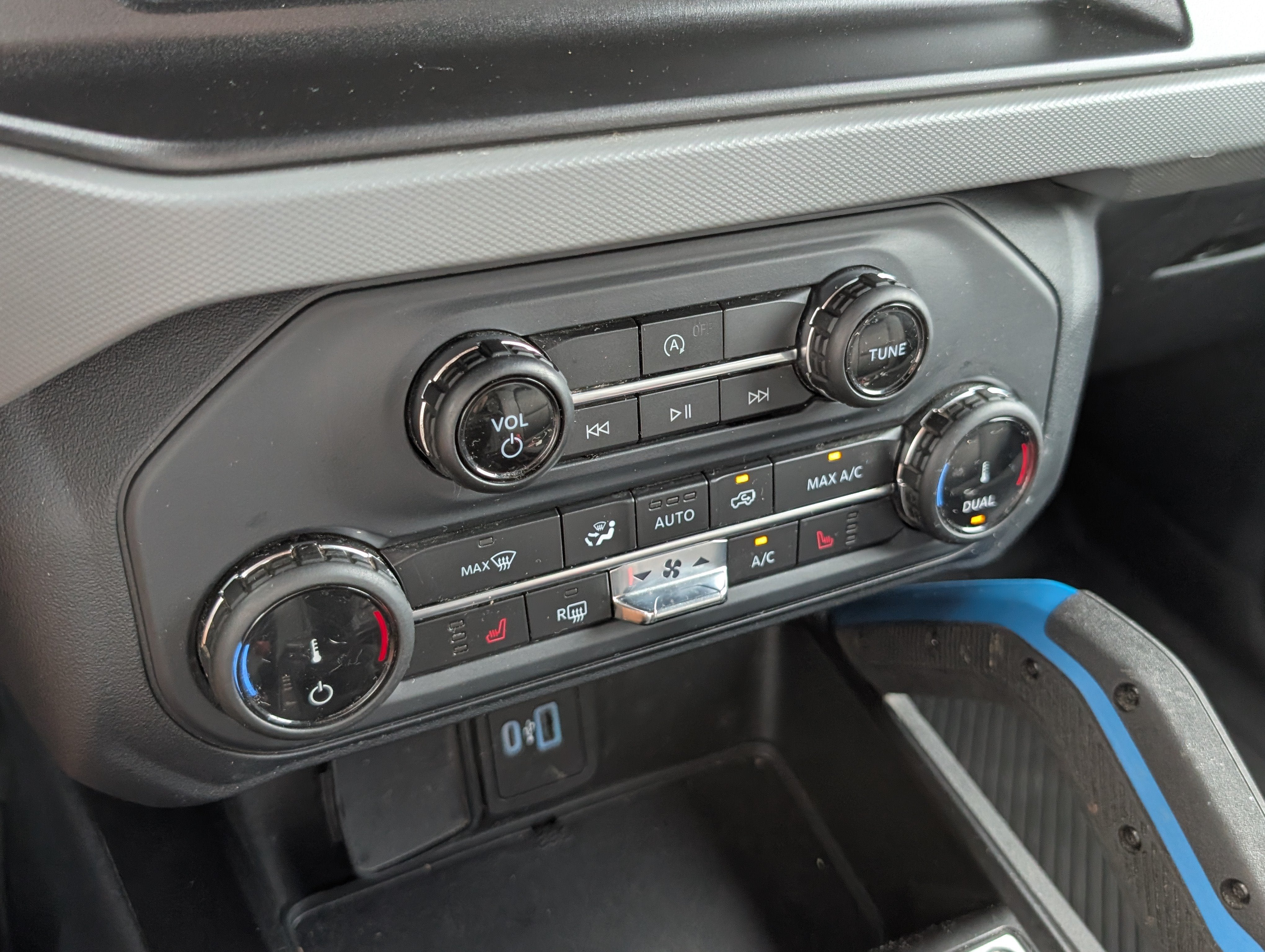2022 Ford Bronco Black Diamond
