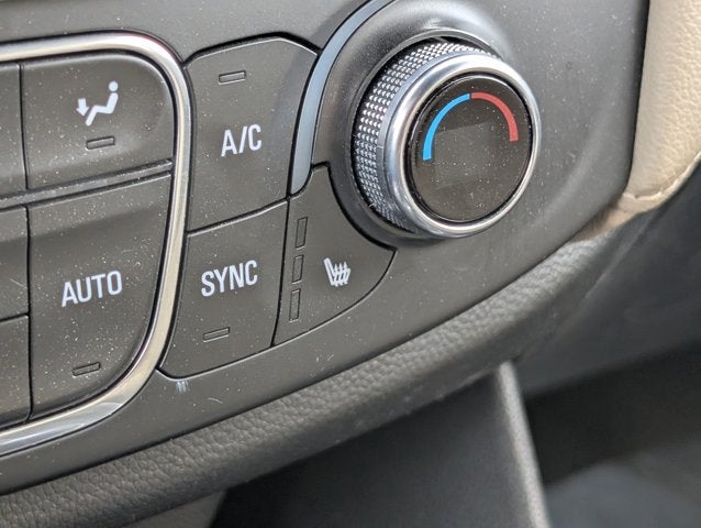 2022 Chevrolet Traverse LT