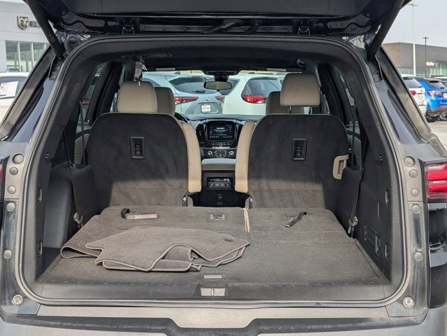 2022 Chevrolet Traverse LT