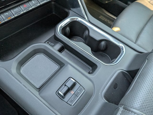 2025 GMC Sierra 2500HD Denali