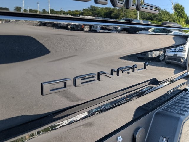 2025 GMC Sierra 2500HD Denali
