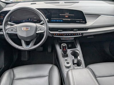 2025 Cadillac XT4 Premium Luxury