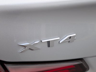 2020 Cadillac XT4 Premium Luxury