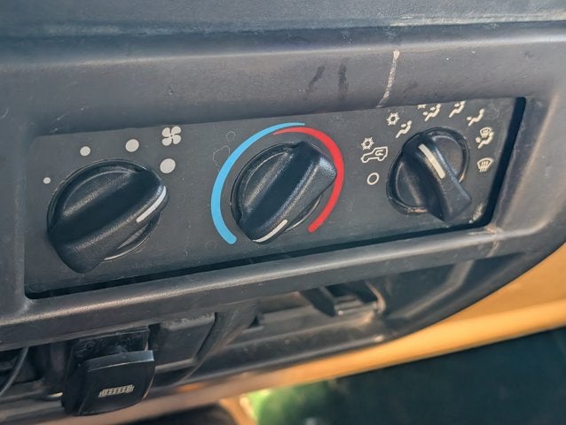 1999 Jeep Wrangler SE