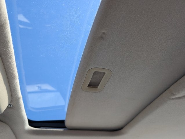 2003 Lincoln Town Car Signature