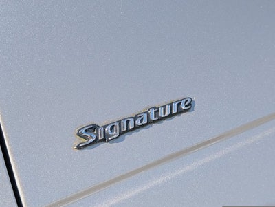 2003 Lincoln Town Car Signature