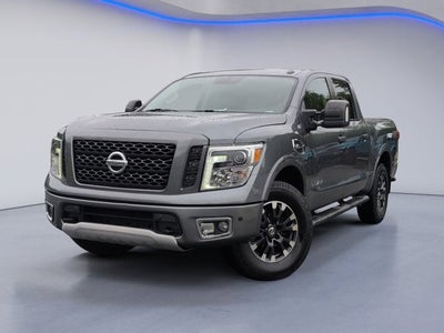 2017 Nissan Titan PRO-4X