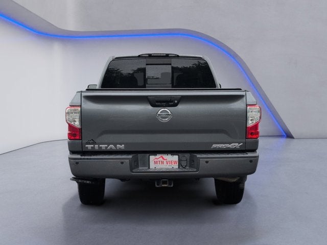 2017 Nissan Titan PRO-4X